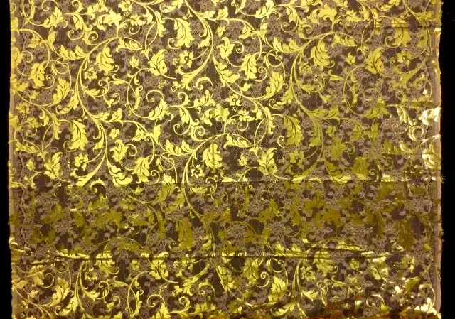 Metallic Chantilly Lace3