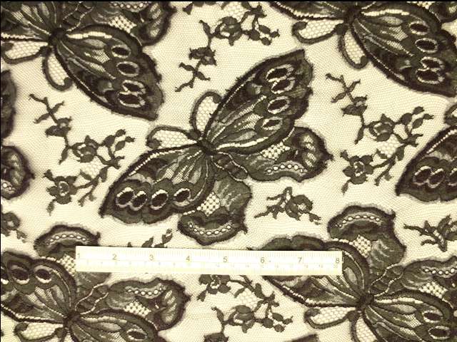 Chantilly Lace1