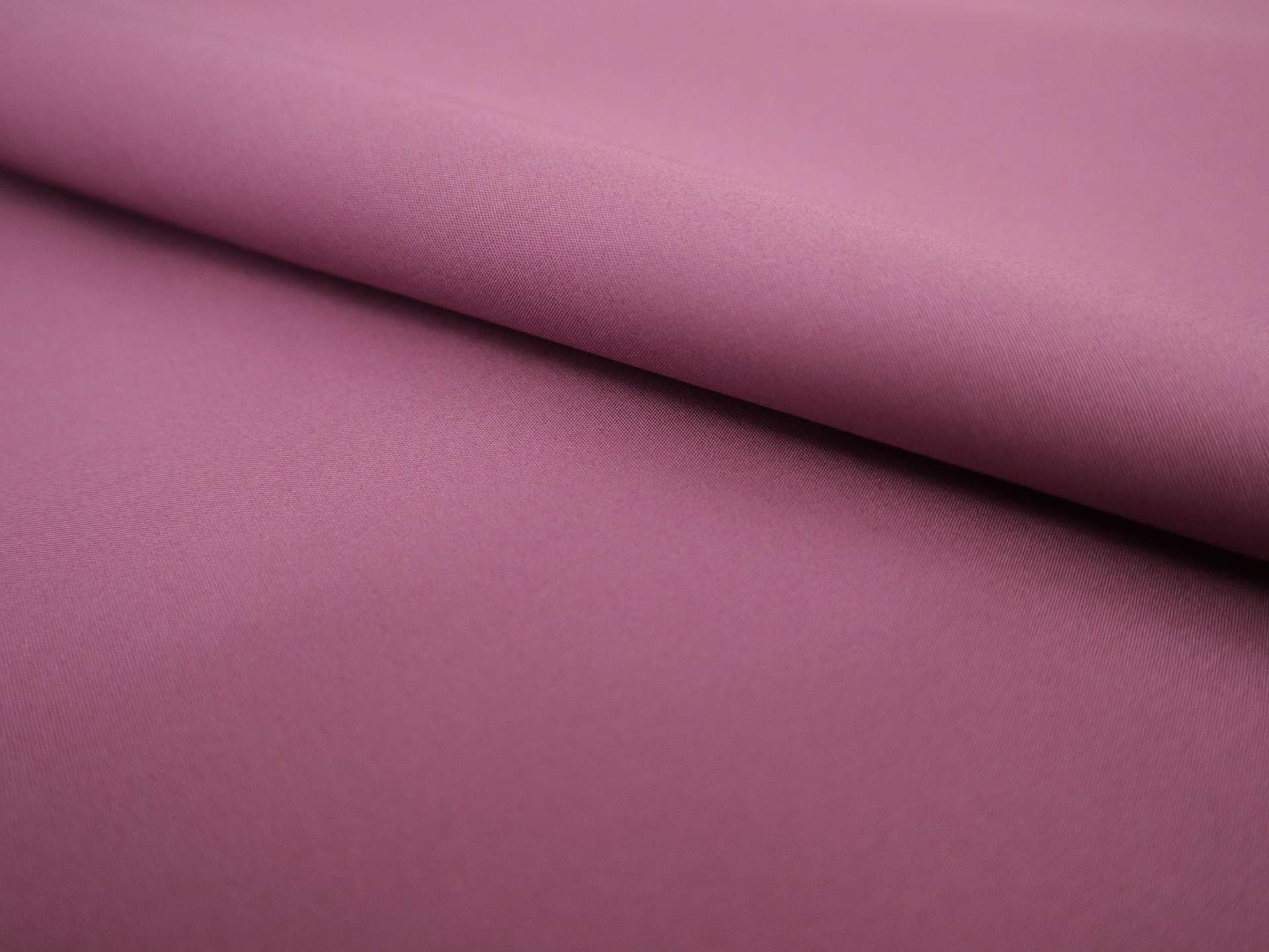 Cotton Broadcloth in Boysenberry