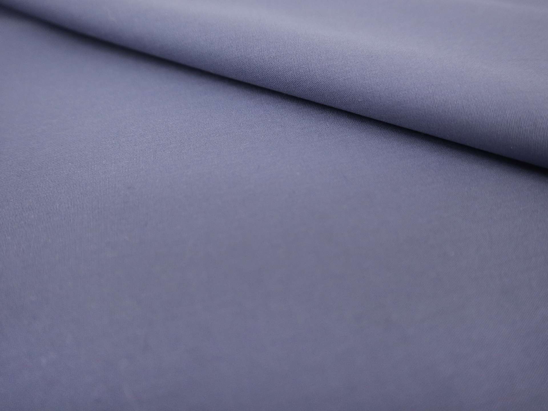 Cotton Broadcloth in Pewter