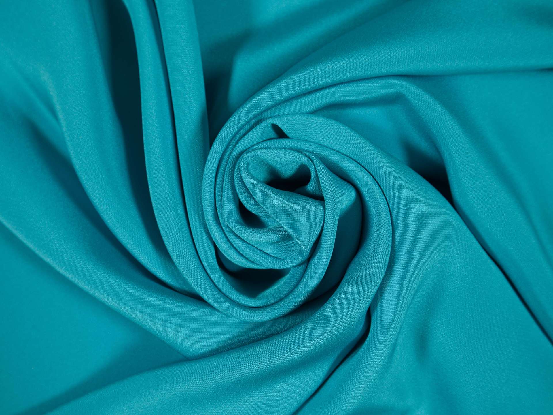 4-ply silk crepe in peacock draped