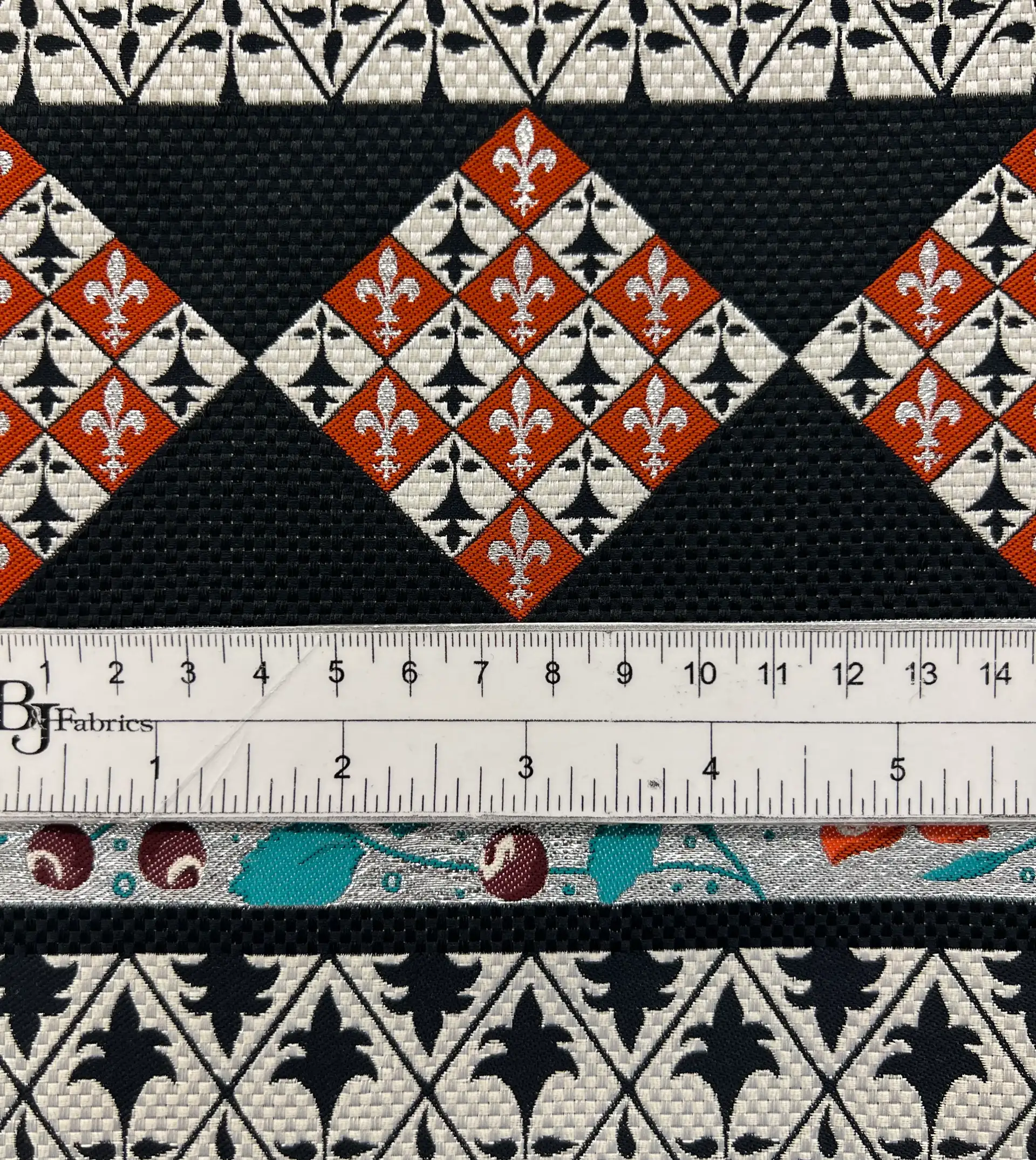 Jacquard Metallic Brocade 