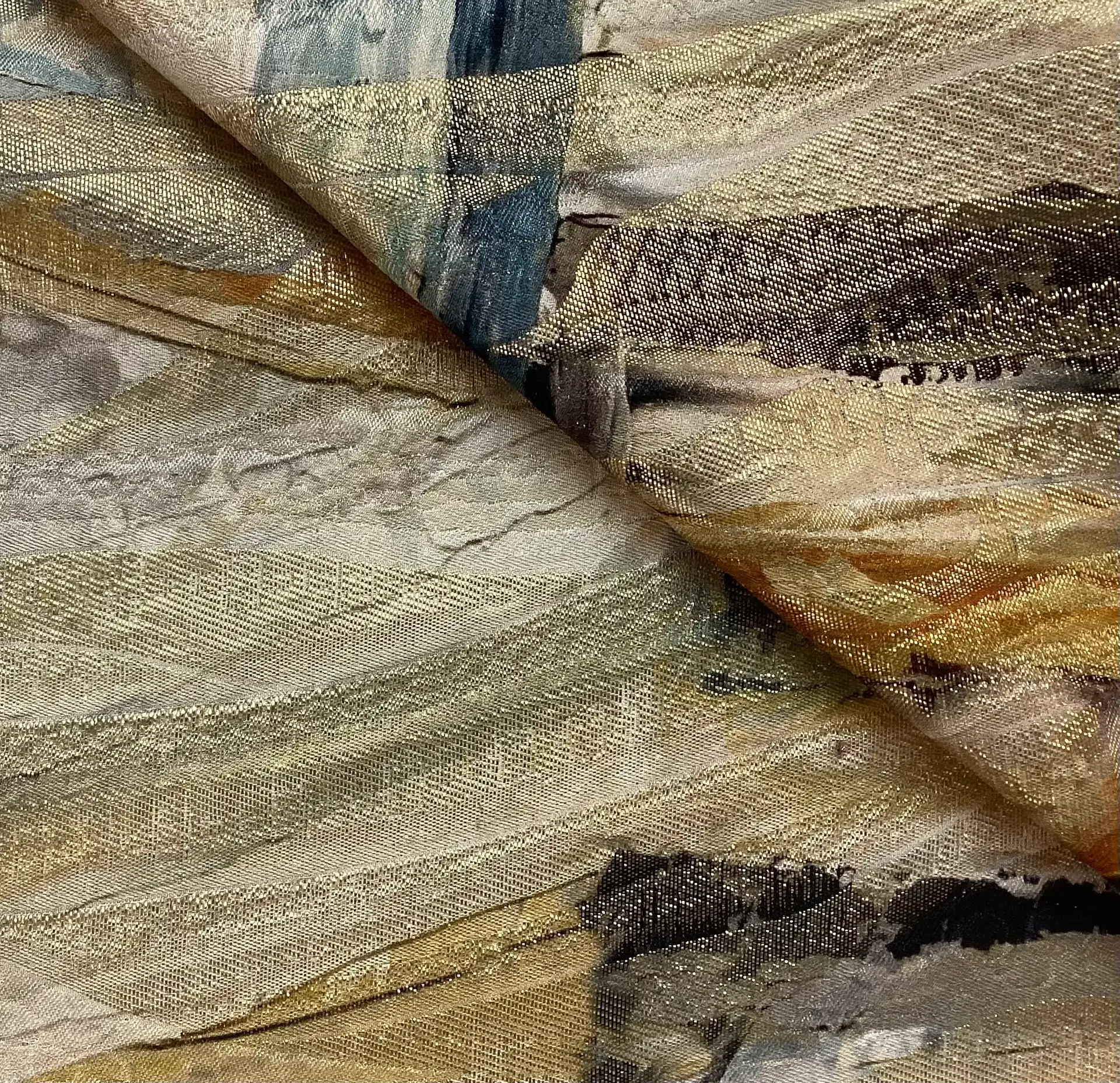 Made in Italy Brush Strokes Printed Silk in Metallic Jacquard 