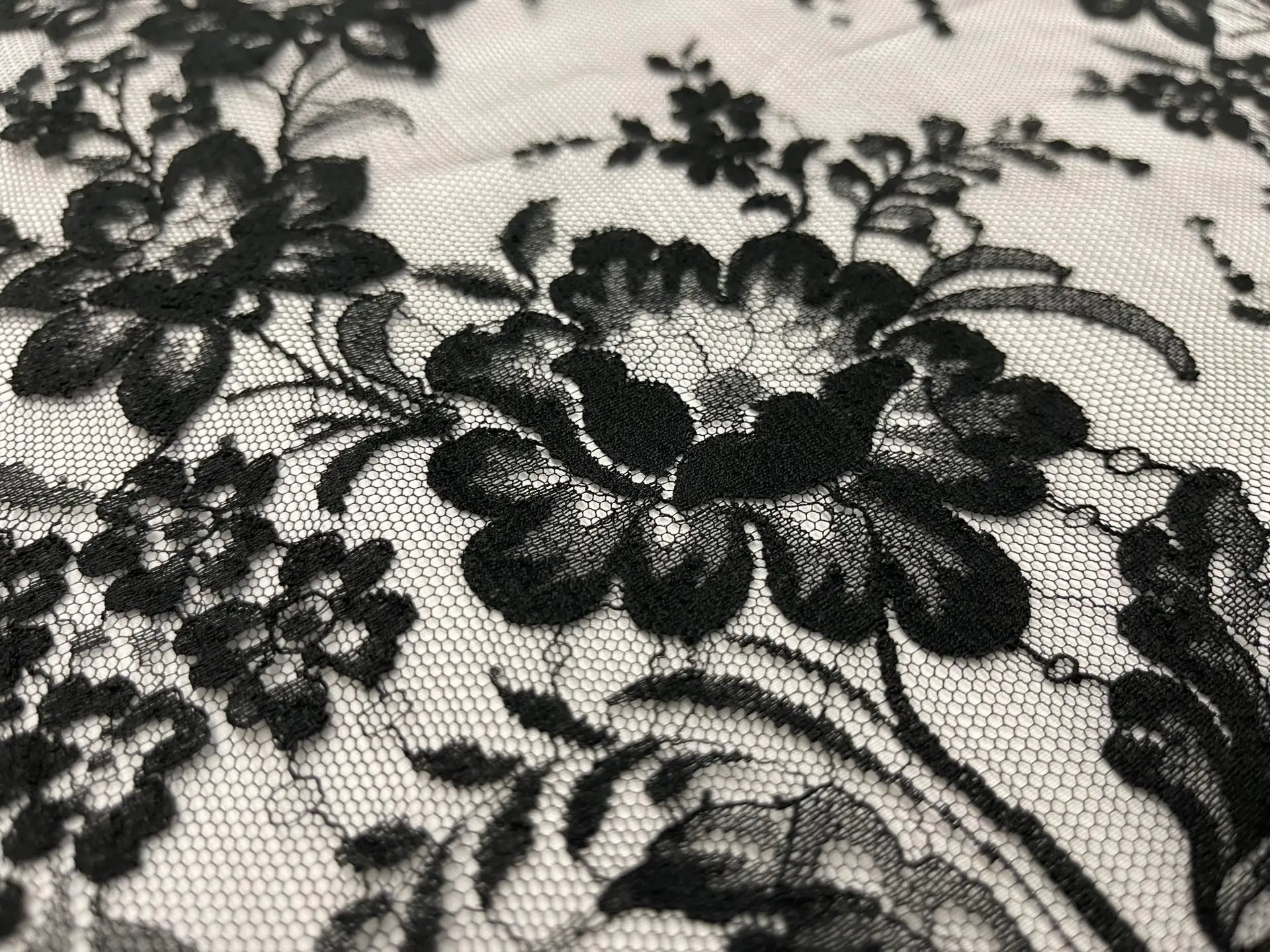 Made in France Chantilly Lace