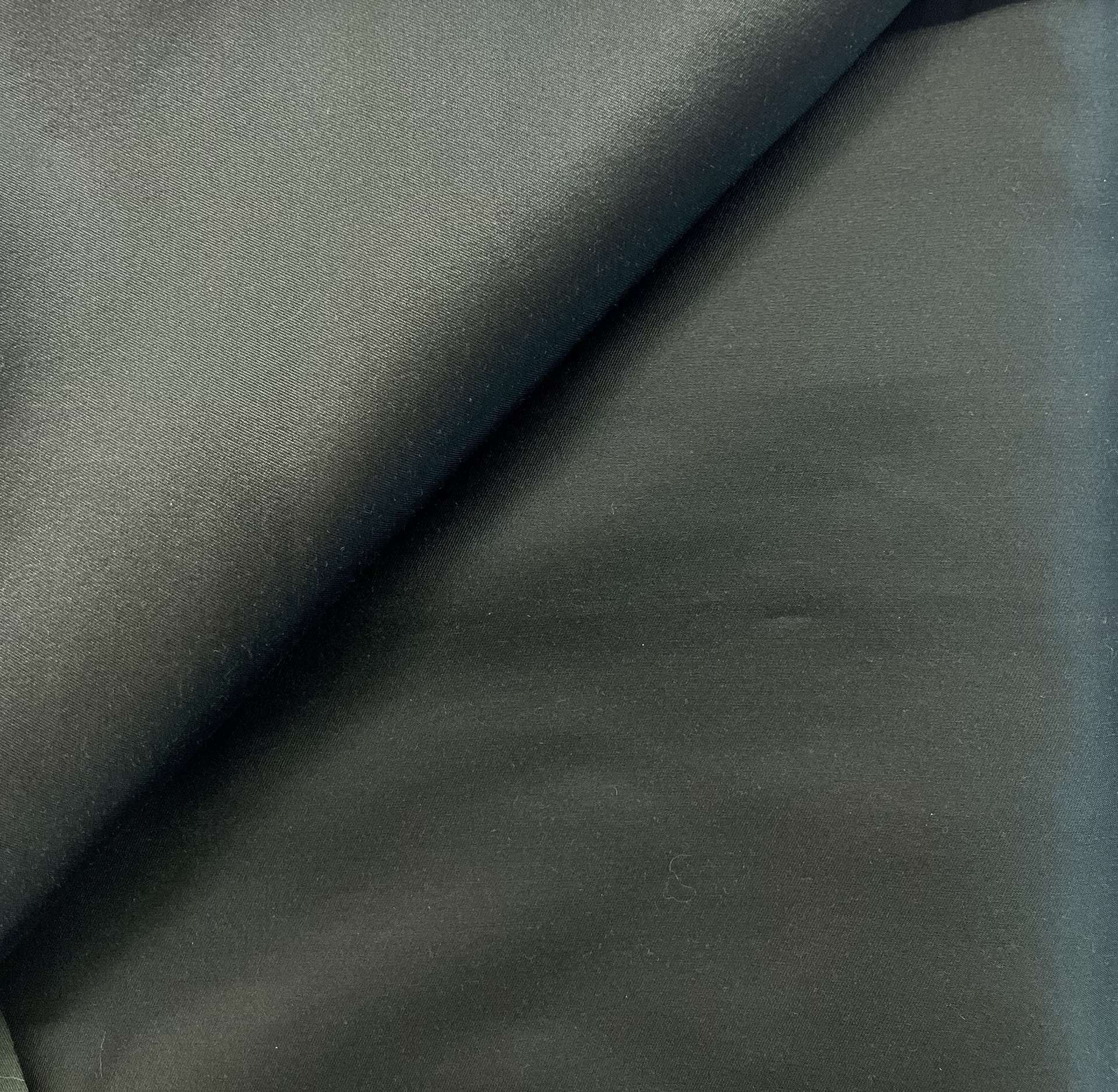 Silk & Wool in Hunter Green