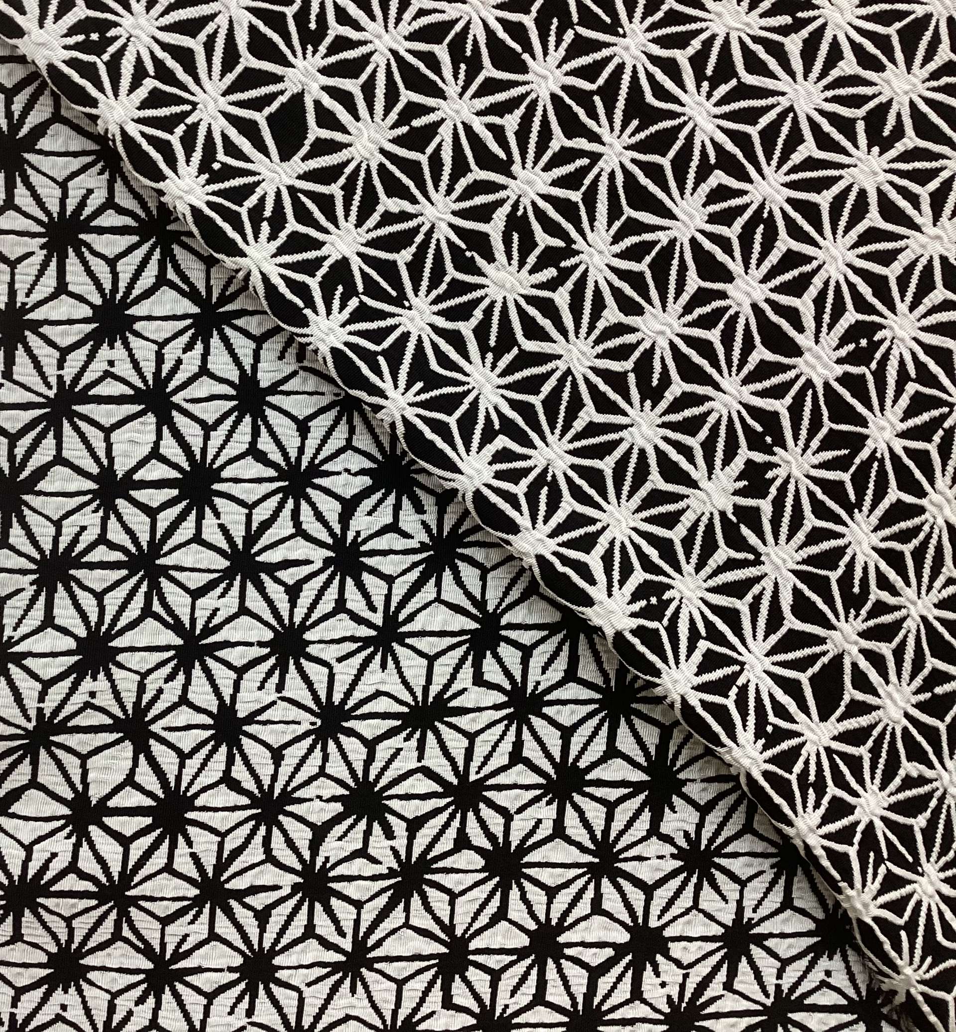 Acetate & Nylon Double-face Crepe Jacquard In Black & White