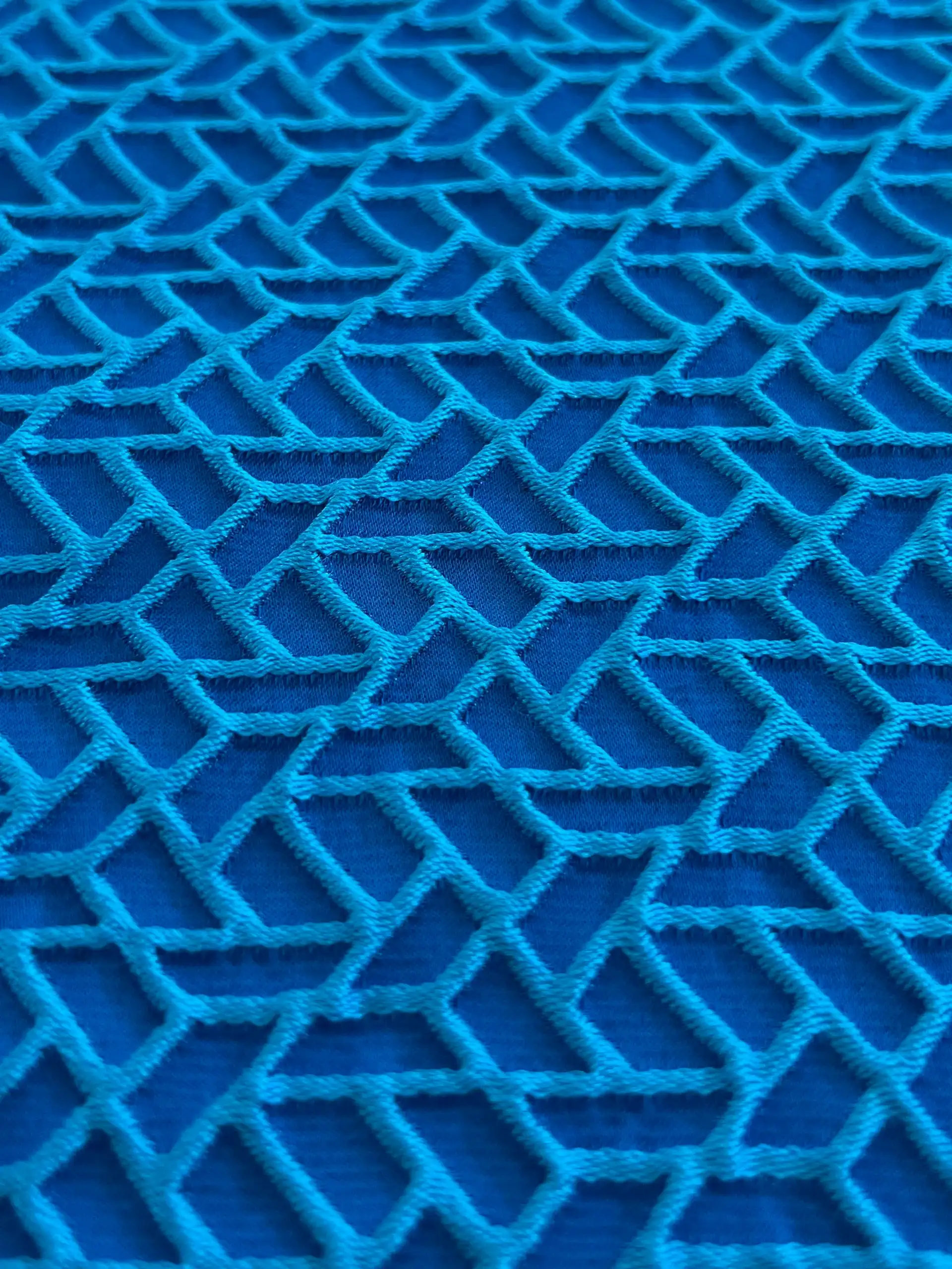 Bicolor Cloque in Turquoise + Royal Blue