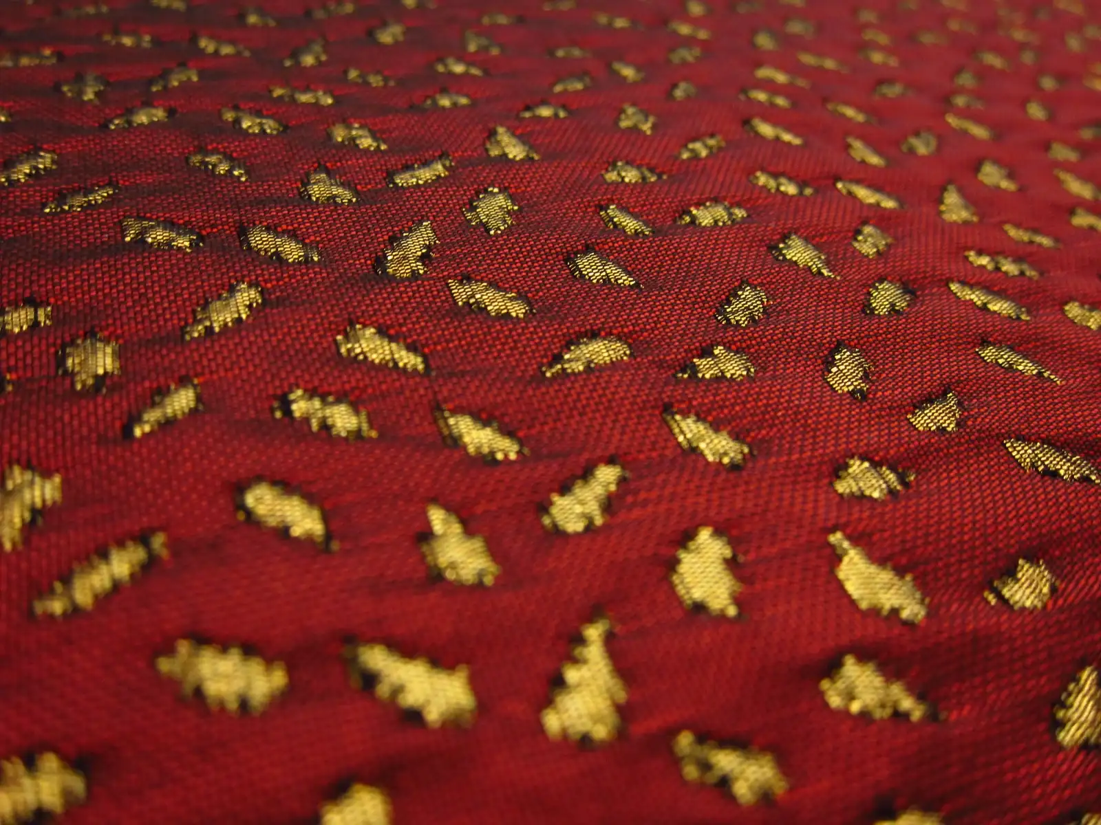Metallic Brocade2