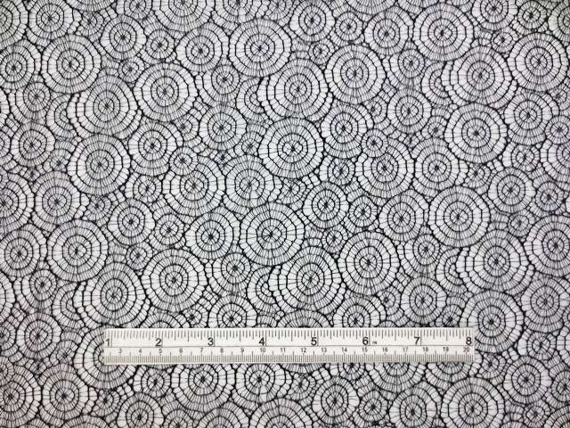 Lurex Chantilly Lace1