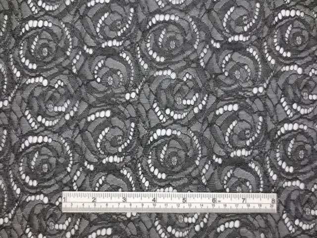 Lurex Chantilly Lace1