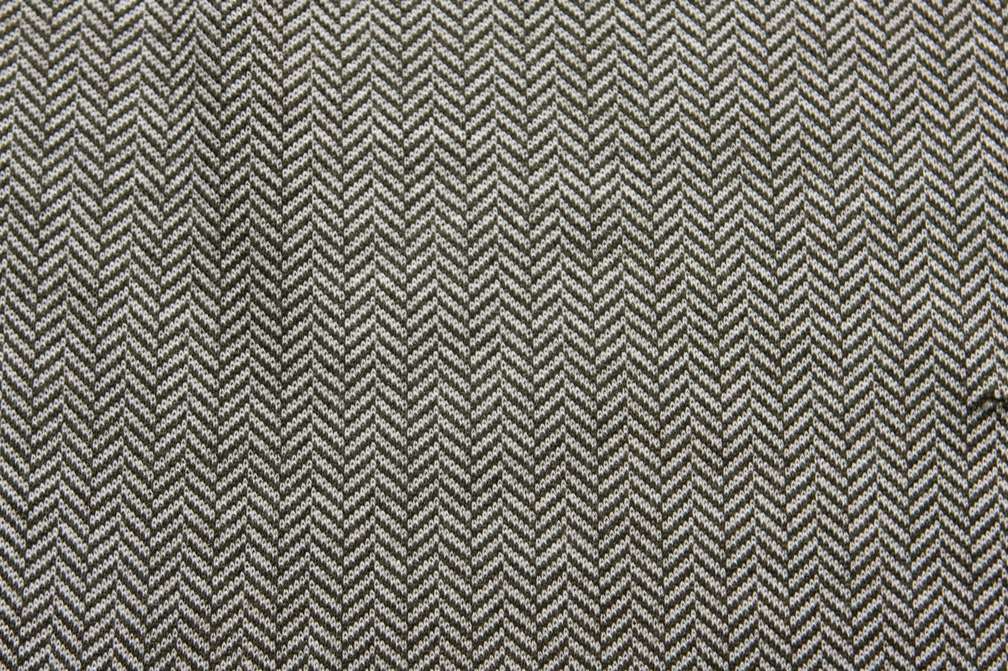 Silk and Wool Knit Herringbone0