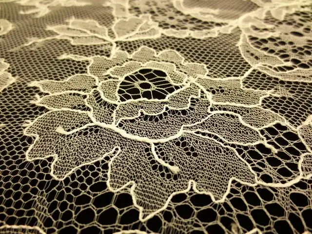 Chantilly Lace2