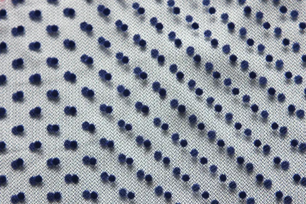 Flocking on Tulle2