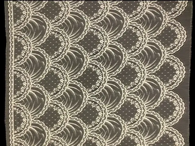 Chantilly Lace3