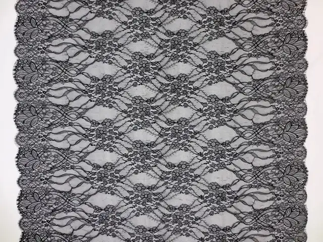 Chantilly Lace3