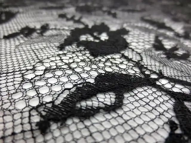 Chantilly Lace2