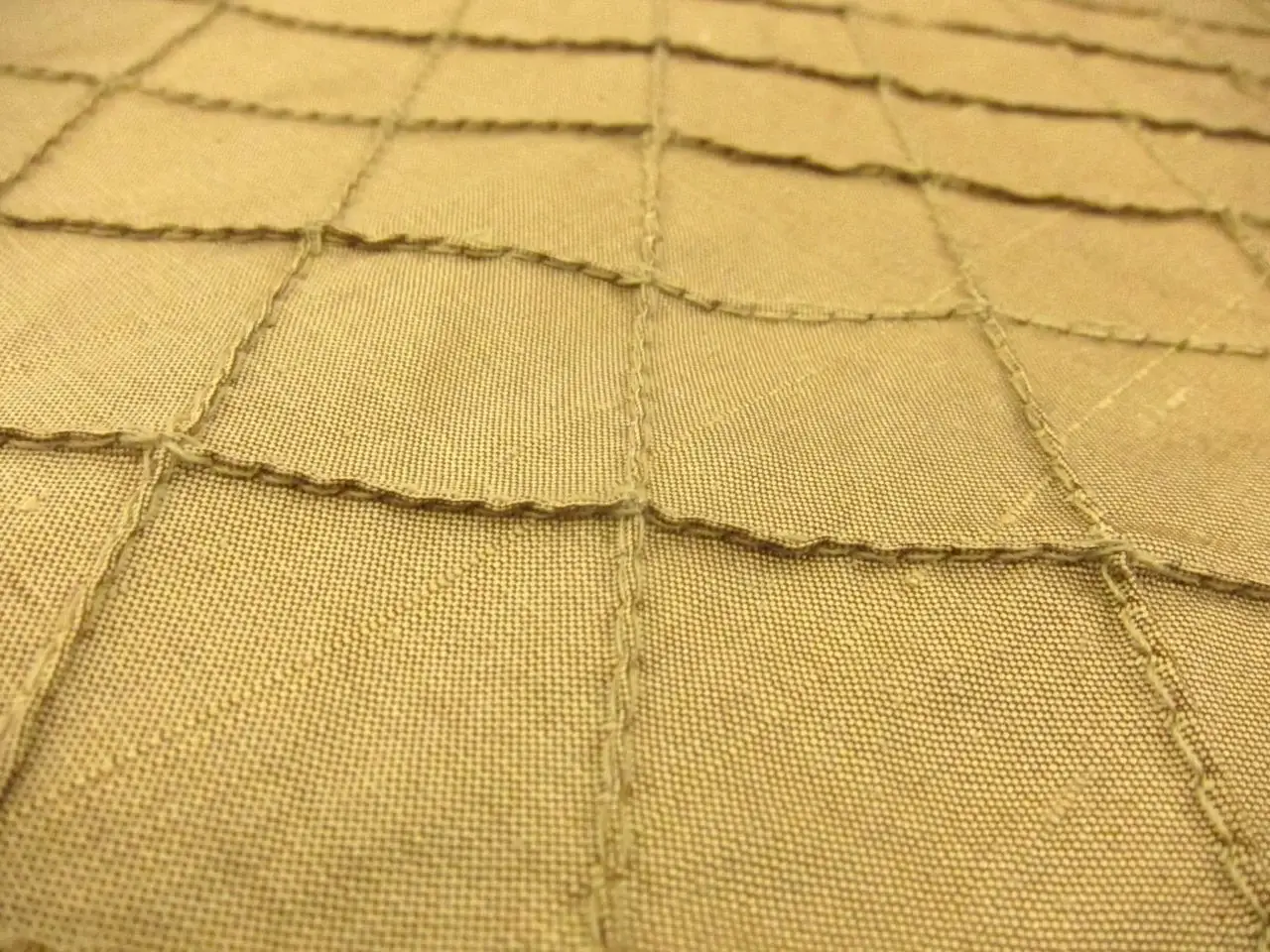 Tucked Silk Shantung2