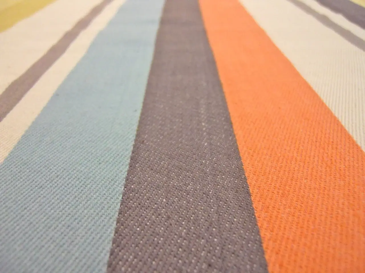 Cotton Woven Stripe in Vintage Multi2