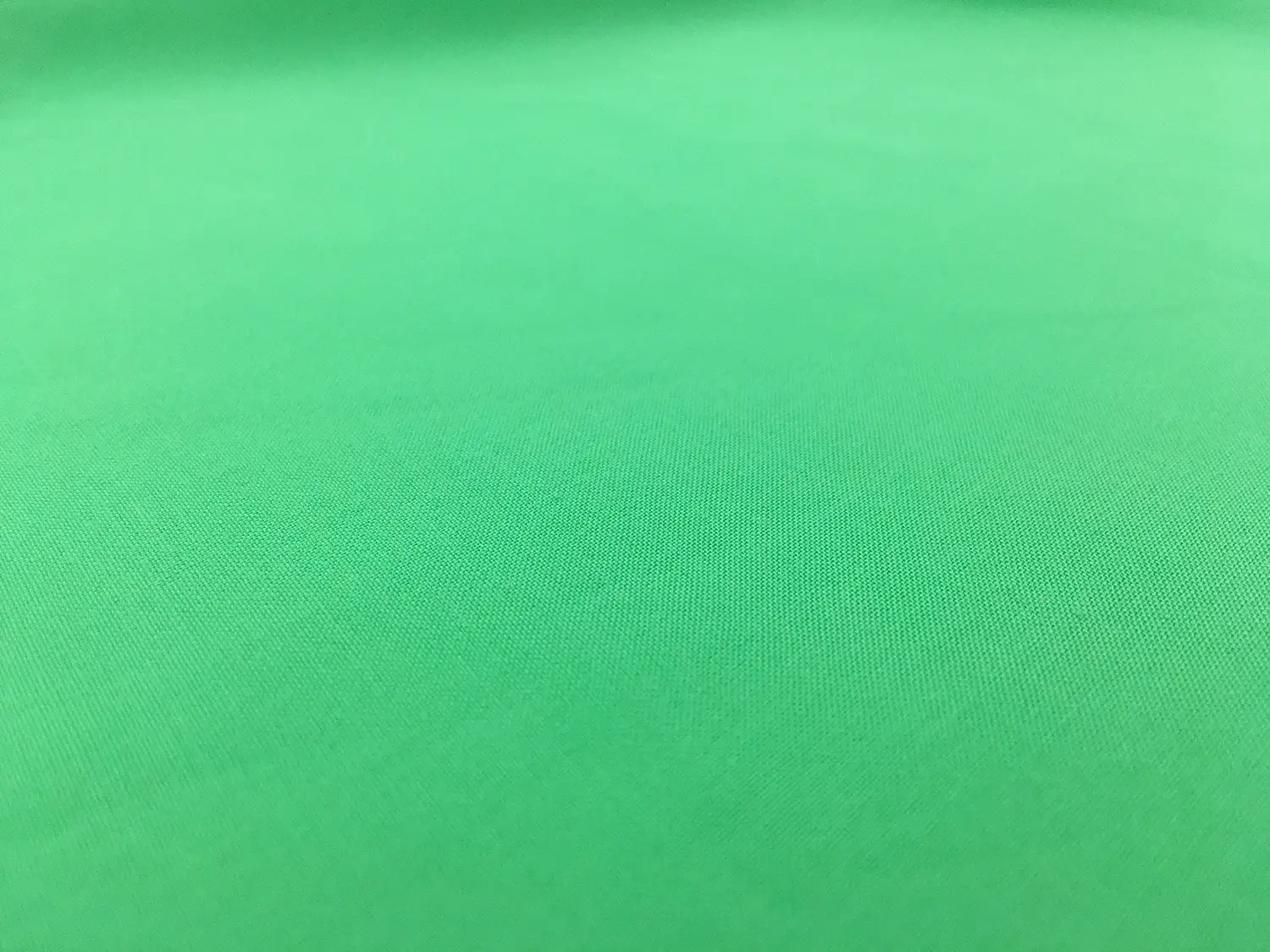 Viscose Batiste in Kelly Green0
