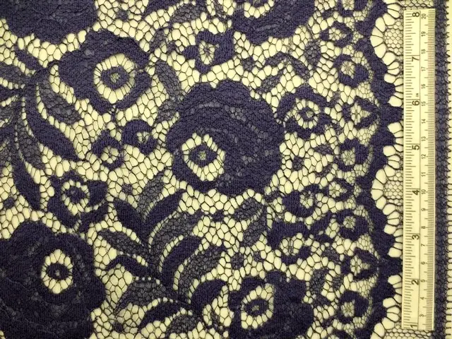 Chantilly Lace0