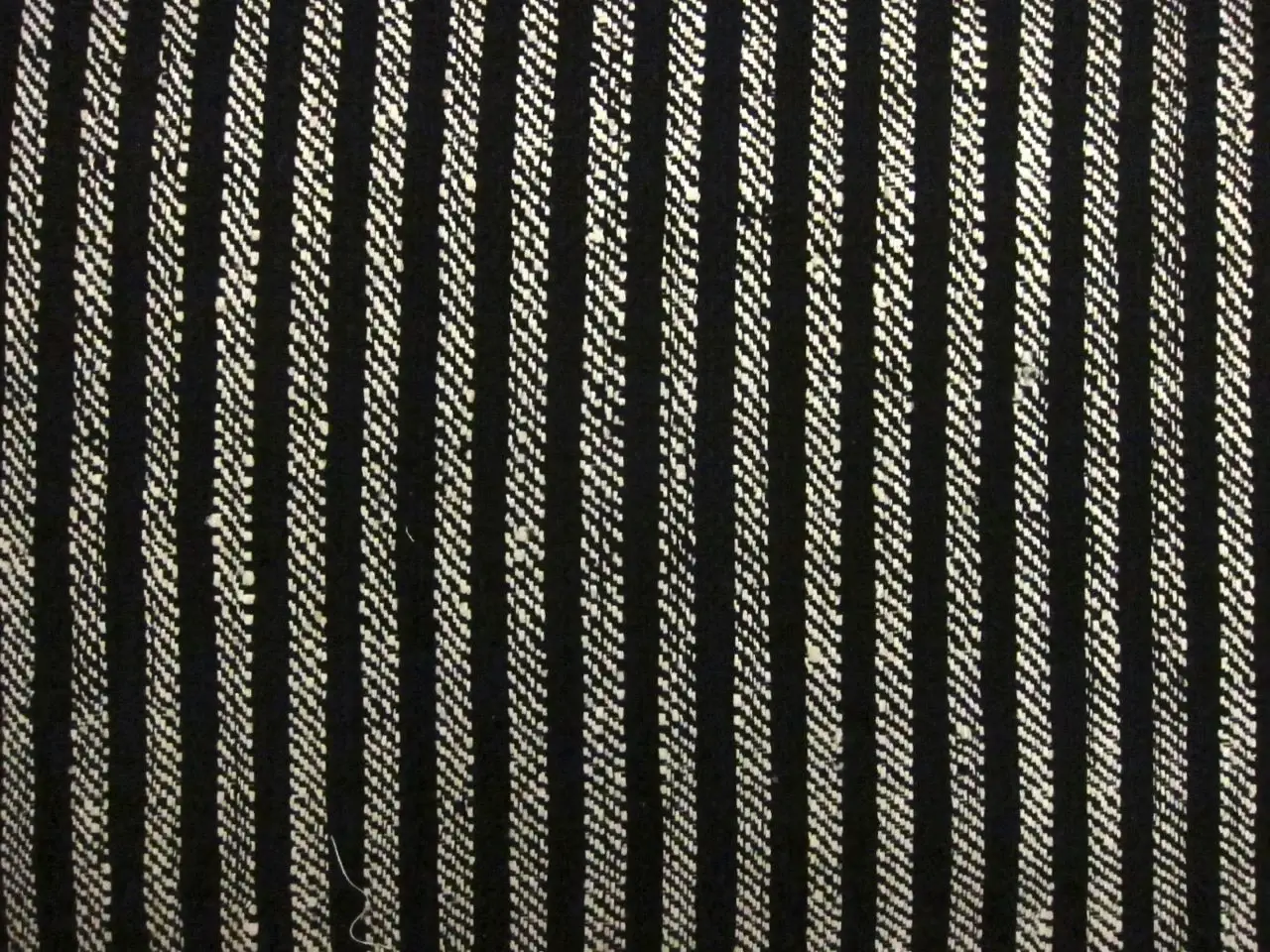 Silk Tweed0