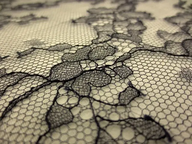Chantilly Lace2