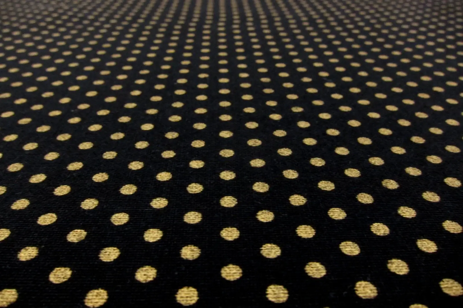 Cotton Broadcloth Metallic Print2