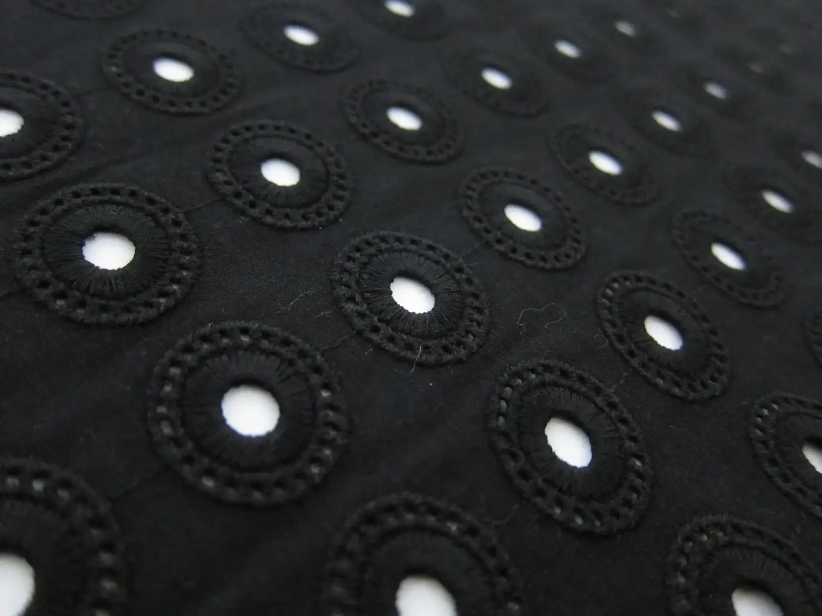 Cotton Eyelet2