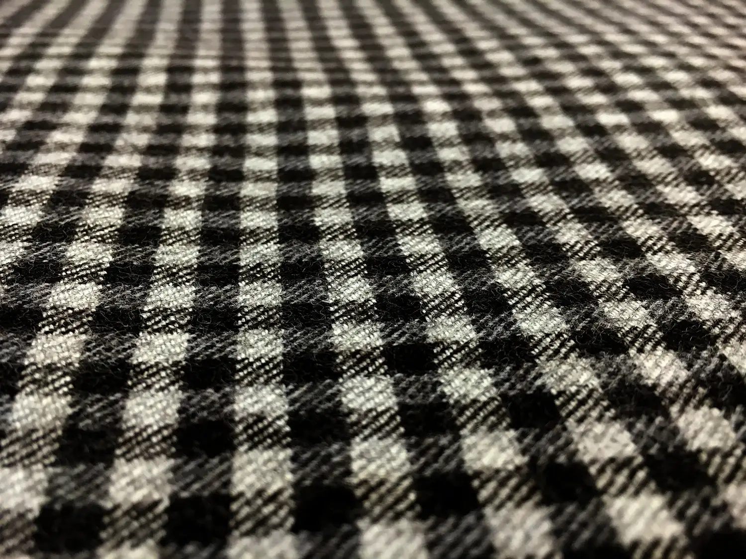 Wool and Lycra Plaid0