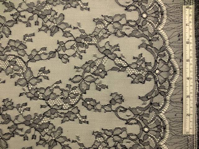 Chantilly Lace0