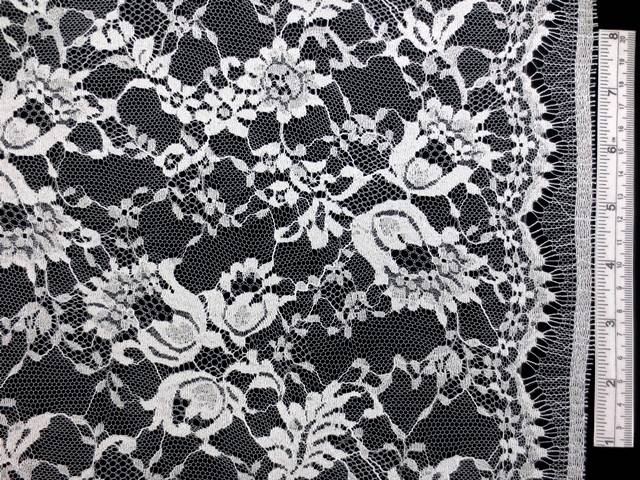 Chantilly Lace0
