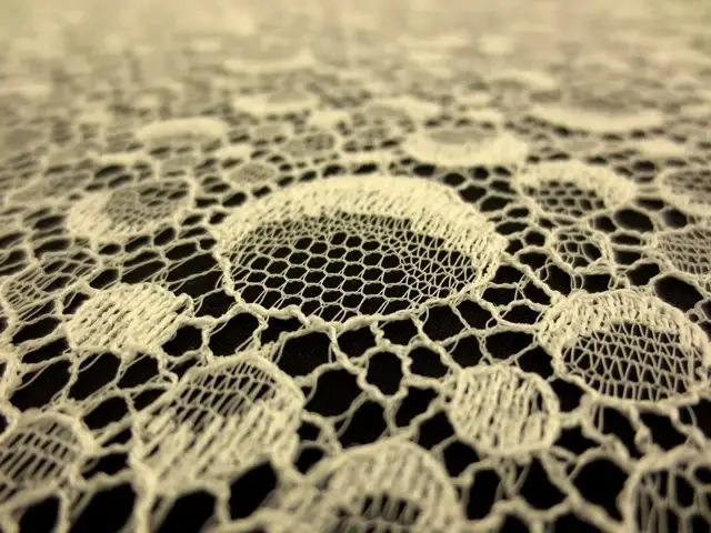Chantilly Lace2