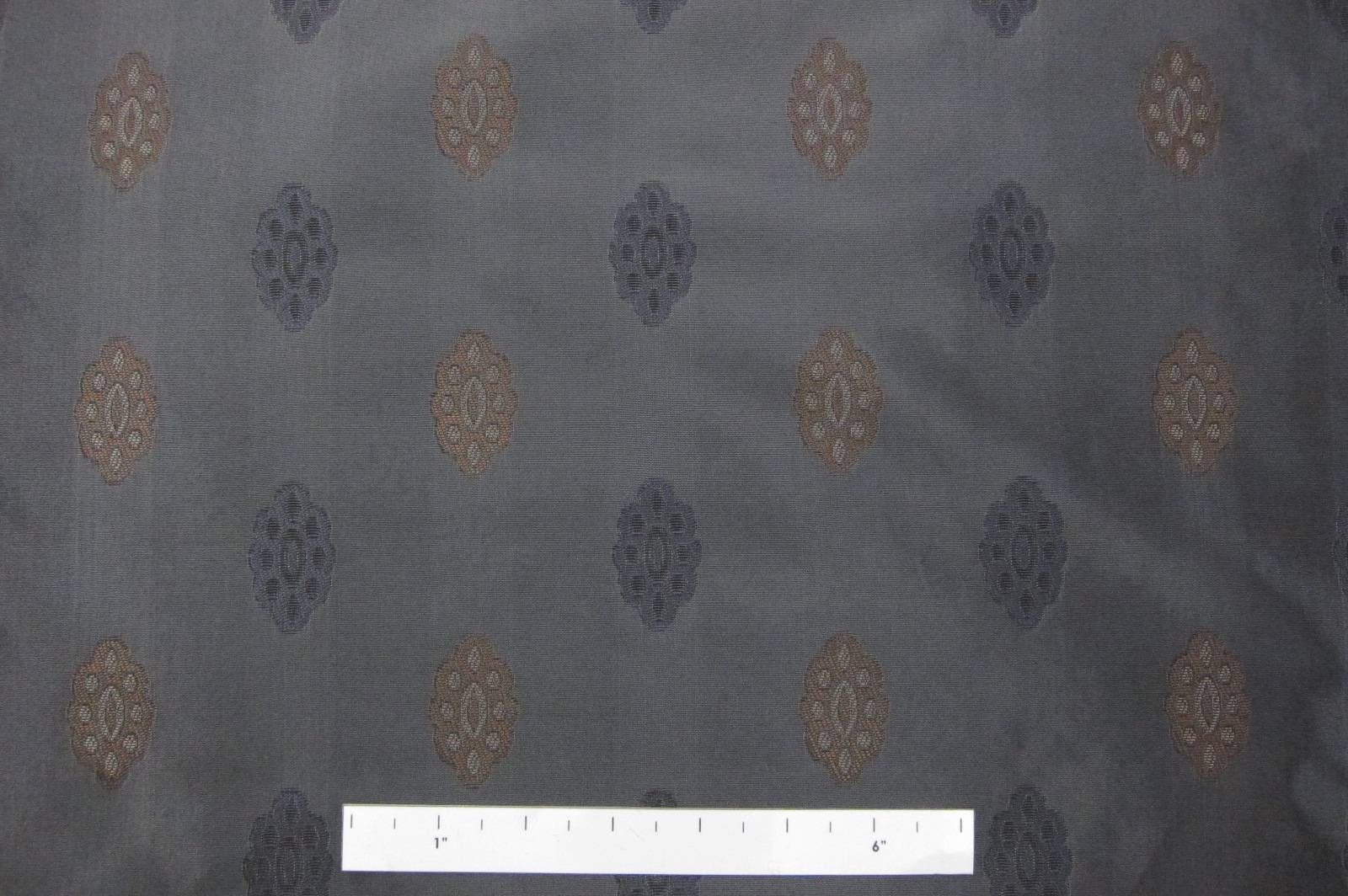 Metallic Fil Coupé Taffeta0