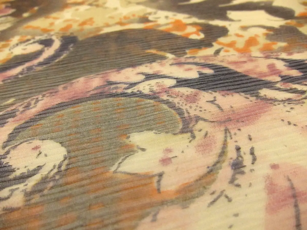 Printed Crinkle Silk Chiffon1