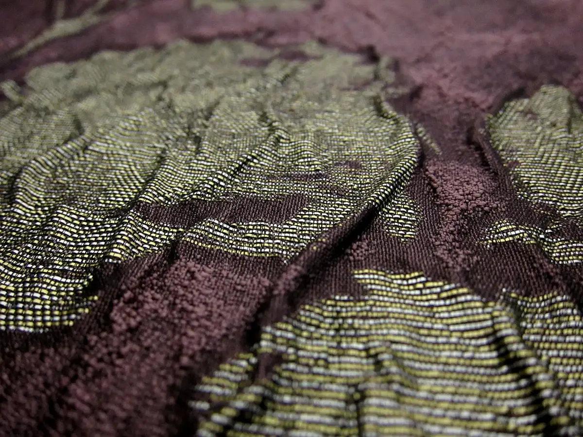 Swiss Metallic Matelassé1