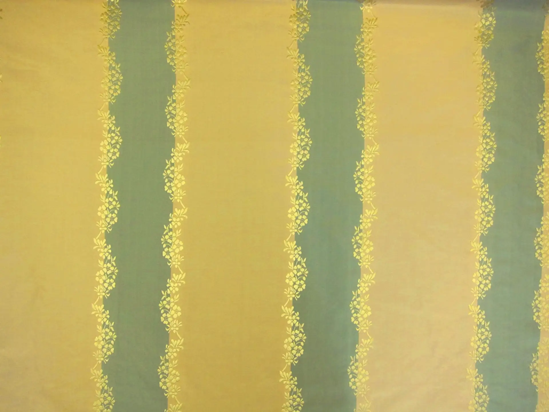 Embroidered Silk Taffeta0