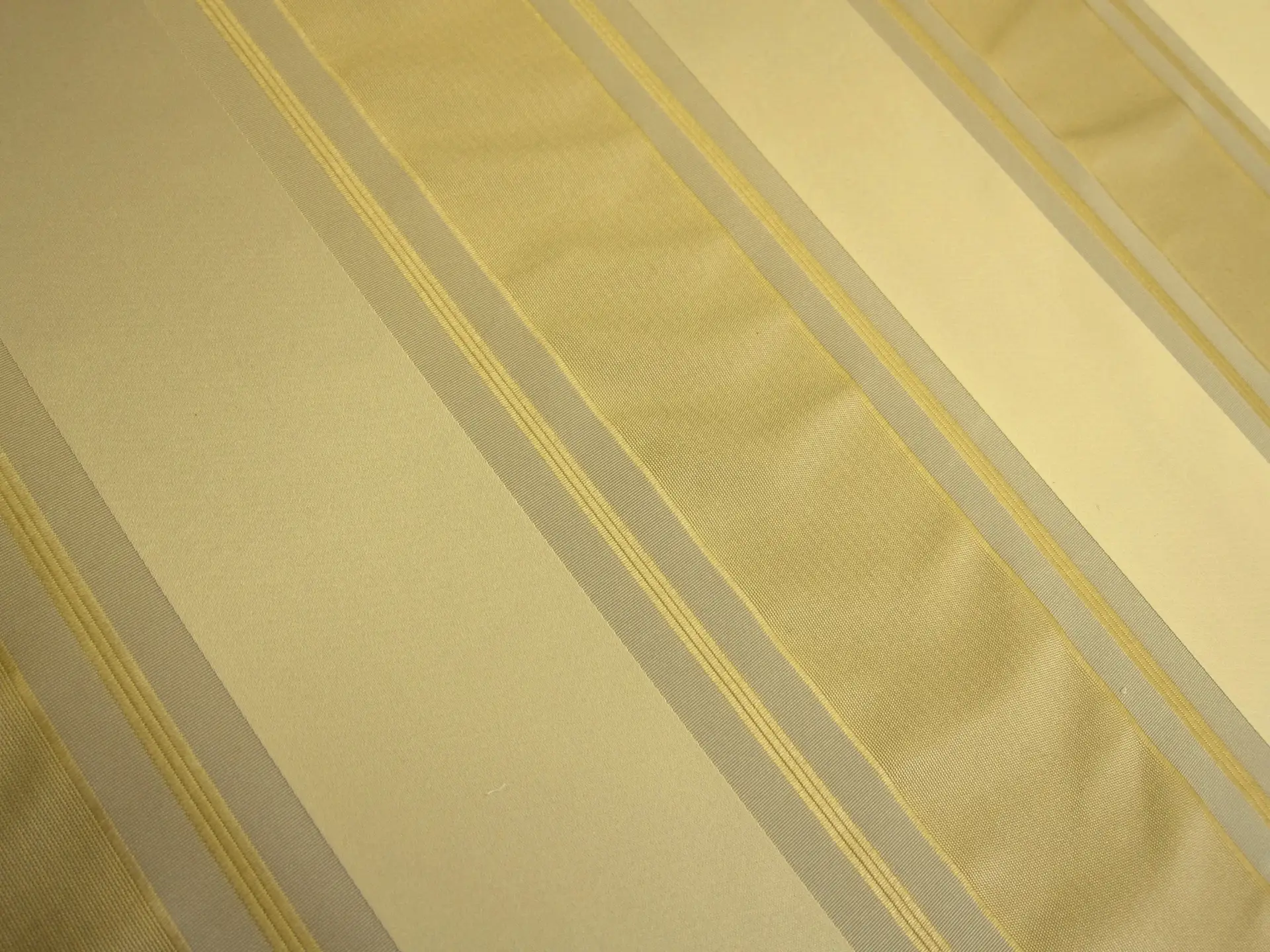 Satin Striped Heavy Silk Gros2