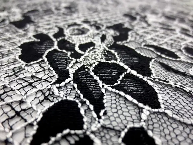Chantilly Lace2
