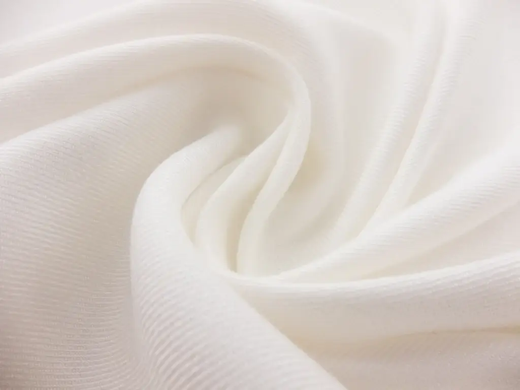 Viscose Twill in Off White1
