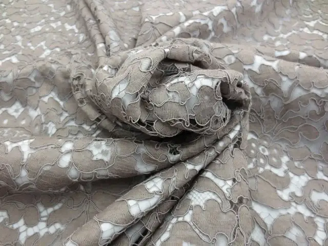 Chantilly Lace4