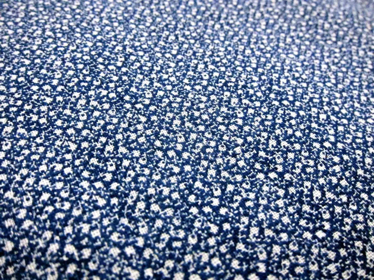 Lightweight Linen Print2