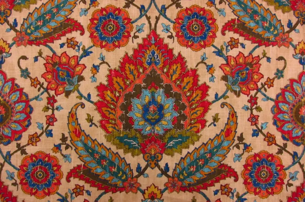 Linen Upholstery Paisley Print0