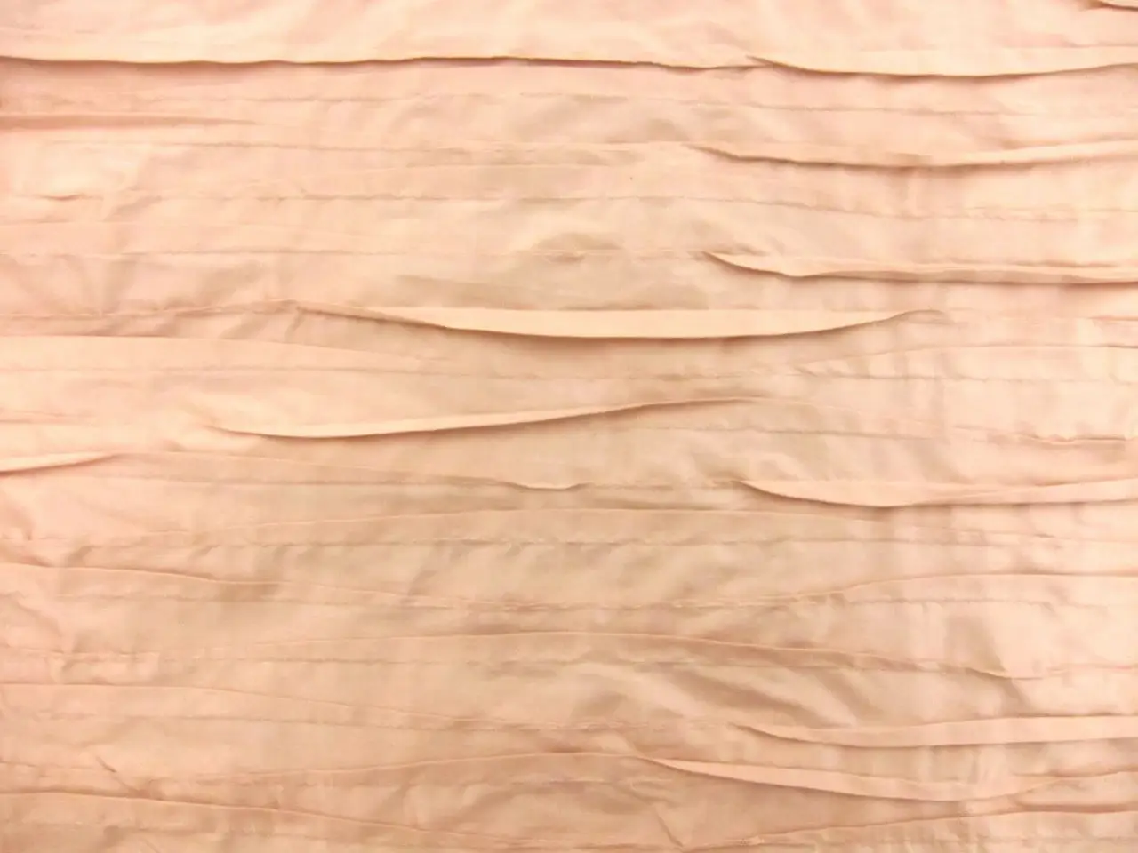 Tucked Silk Shantung0