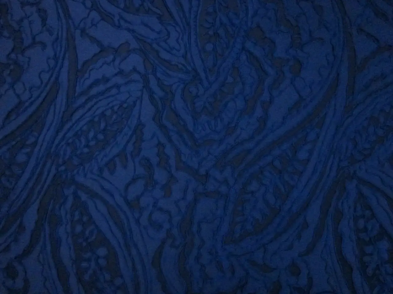 Silk Blend Cloqué0
