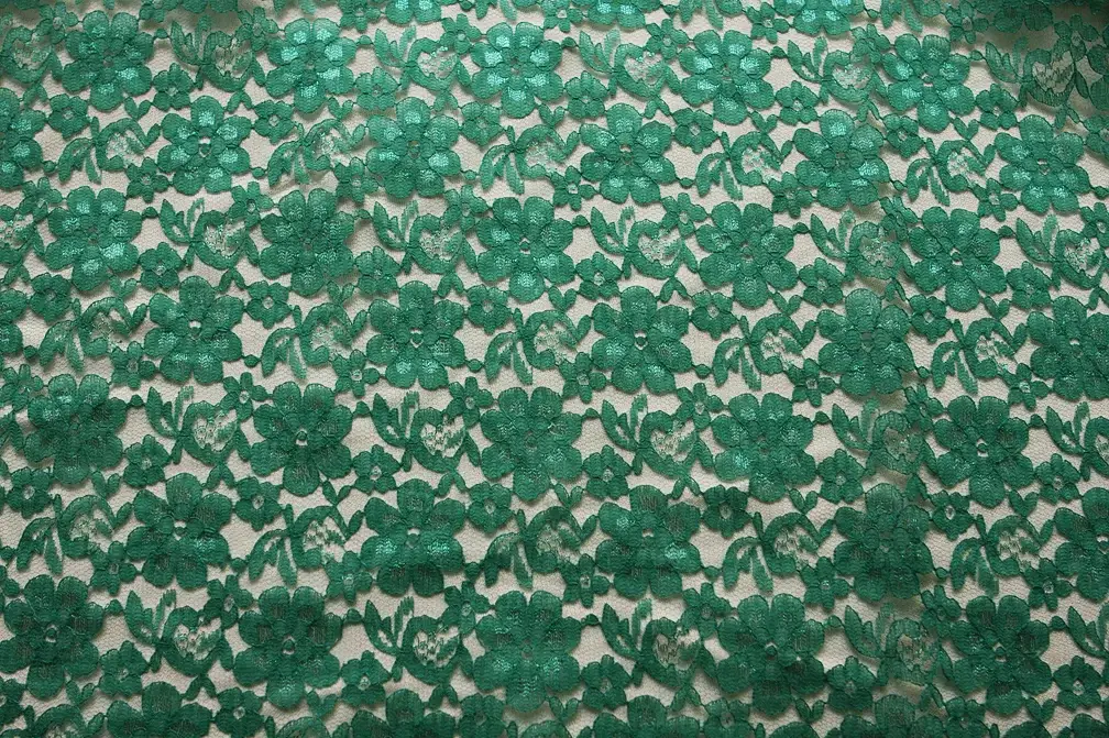 Chantilly Lace0