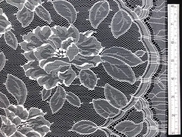 Chantilly Lace0