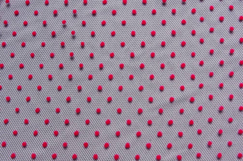 Flocked Dots on Illusion0