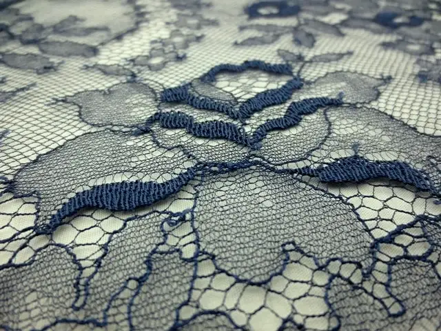 Chantilly Lace2
