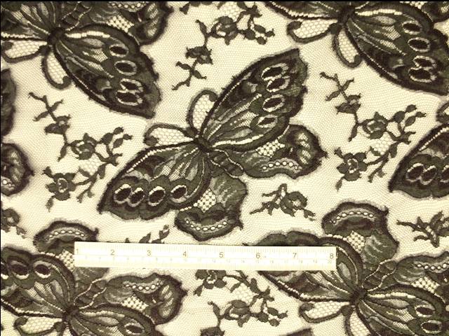 Chantilly Lace1