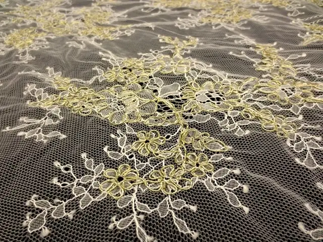 Metallic Alençon Lace2